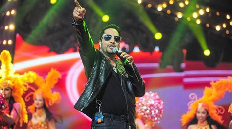 Der Bollywood-Glamour des Made In India Festivals mit Mika Singh: Ein unvergessliches Spektakel!