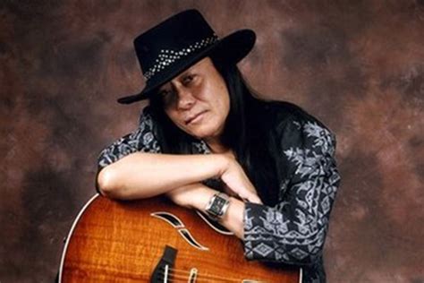 Filipino Fiesta Fun: A Night with Filipina Superstar Freddie Aguilar!