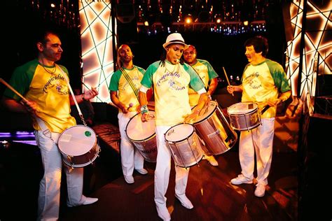 Zeniths der Samba: Ein furioses Konzert des brasilianischen Musikstars Zé Neto in Berlin!